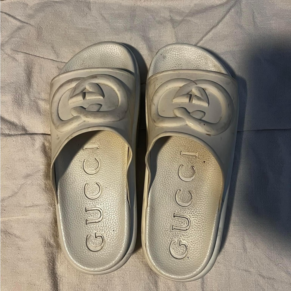 gucci pool slide reps